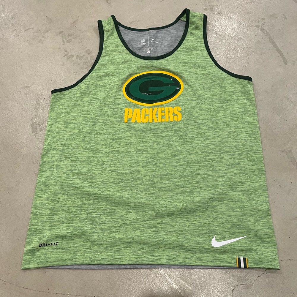 Nike Drifit men’s Packers tank size M